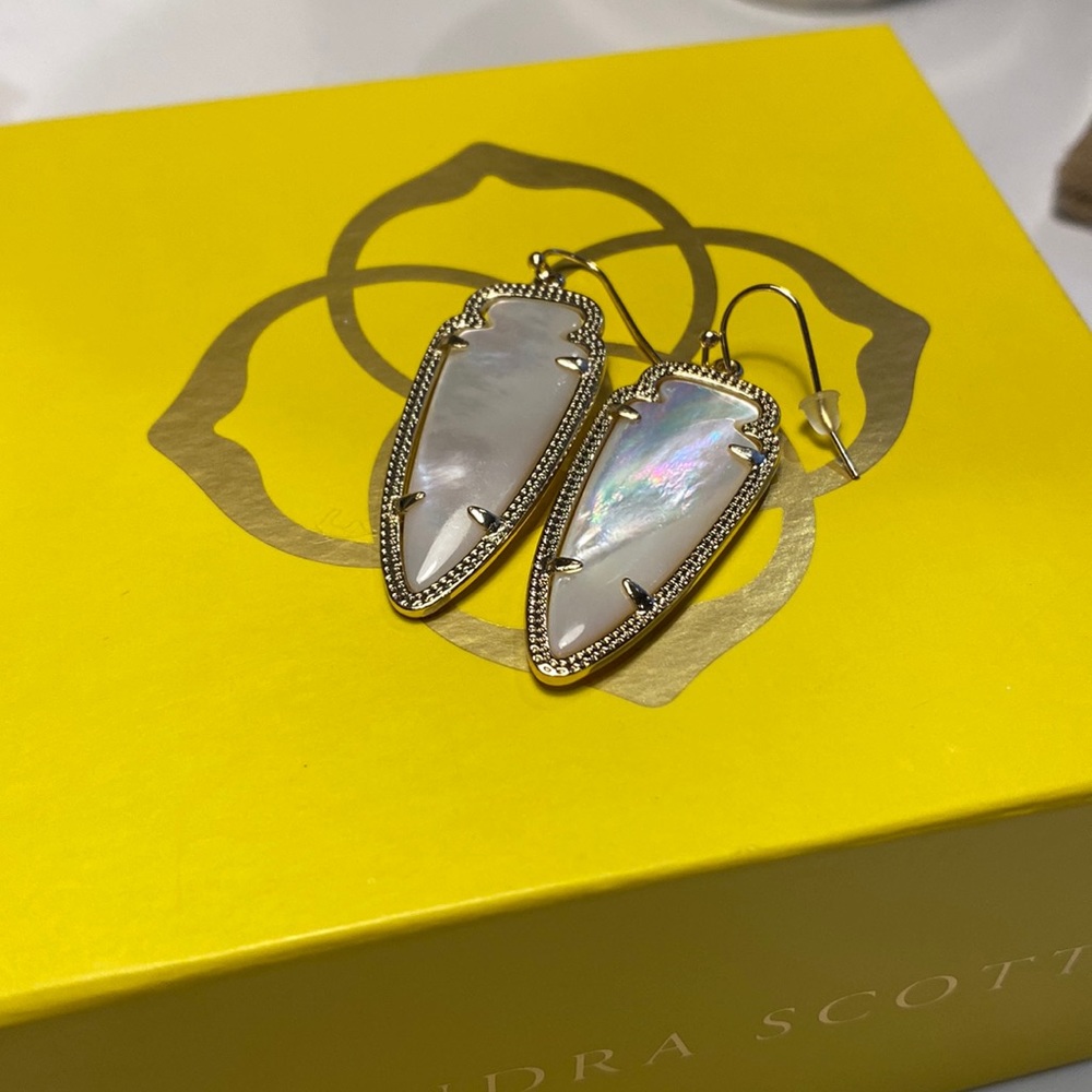 Kendra Scott Sky Earrings